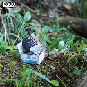 Eugy 3D Paper Model: Cat - Tuxedo