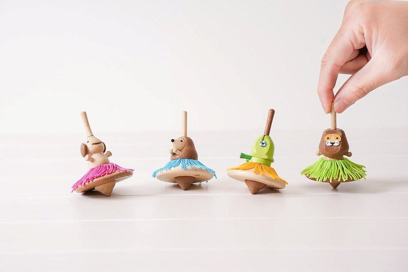 Spinning Top - Hula Dance Elephant