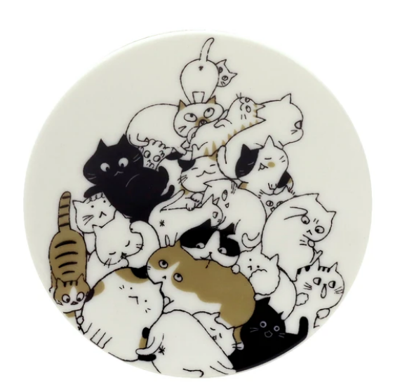 NEKONEKONE dish - Pyramid