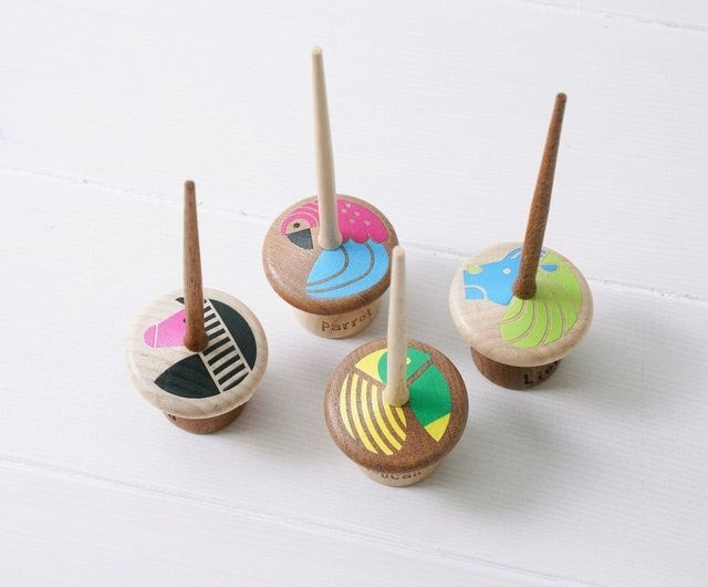 Spinning Top - Toucan