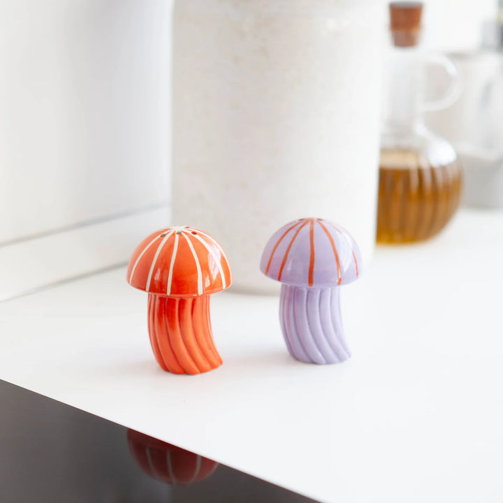 Doiy: Ocean Dreams Salt & Pepper Jellyfish