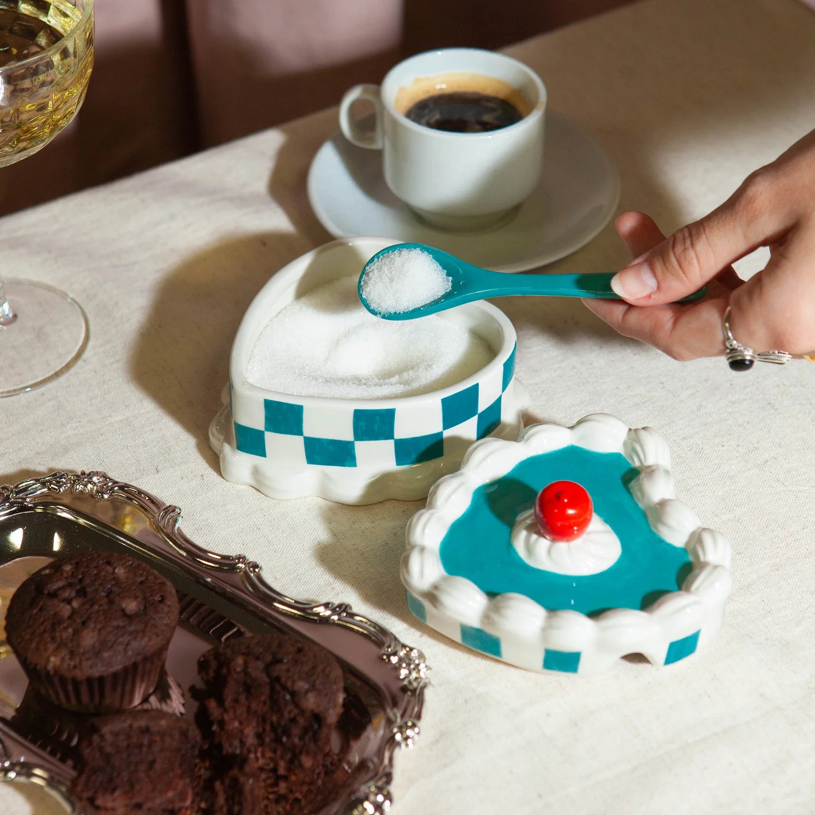 Doiy: Sweetie Sugar Bowl