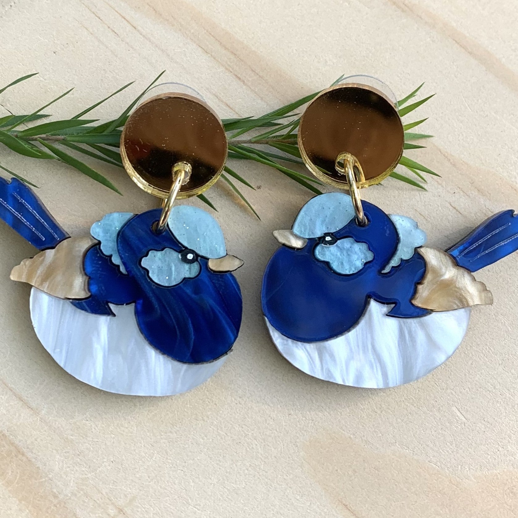 Wood With Words: Dangle Earrings Fairy Wren