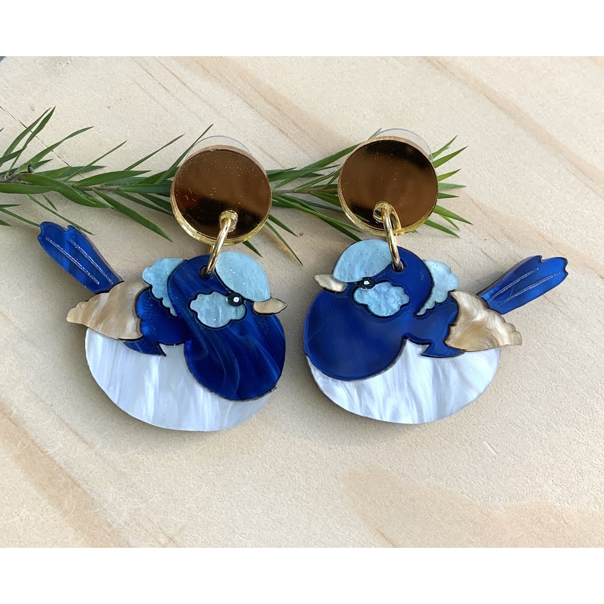 Wood With Words: Dangle Earrings Fairy Wren