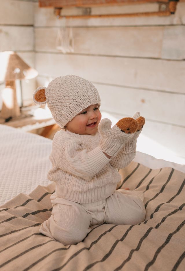 Acorn kids: Bear Beanie Oatmeal