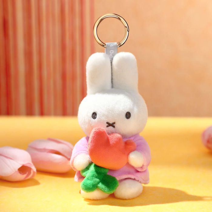 Miffy Keyring: Miffy with Tulip