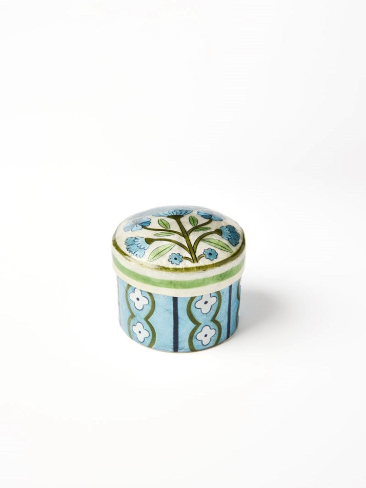 Jones & Co: Samira Short Box Blue Flower