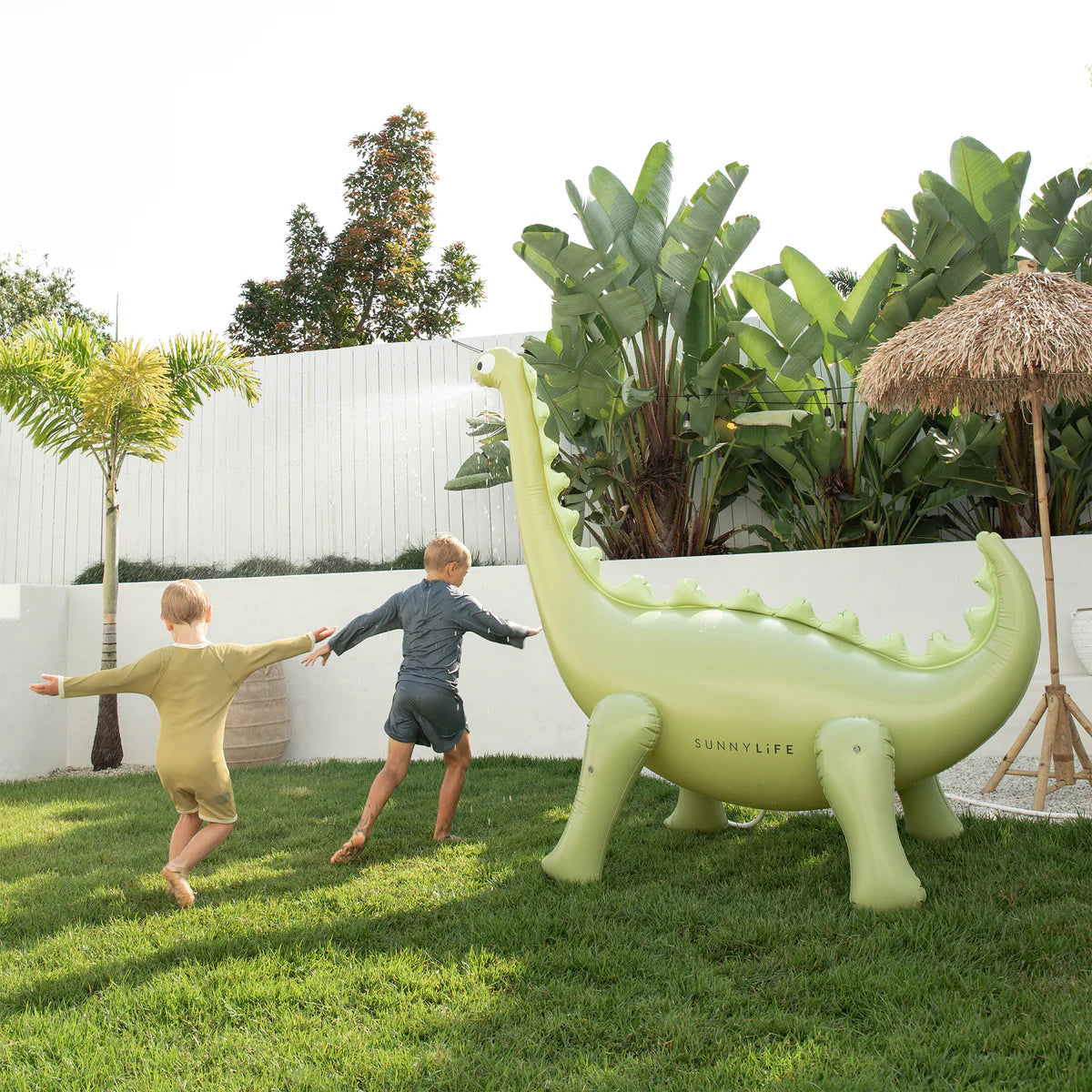 Sunnylife: Dino Giant Sprinkler Into the Wild Khaki