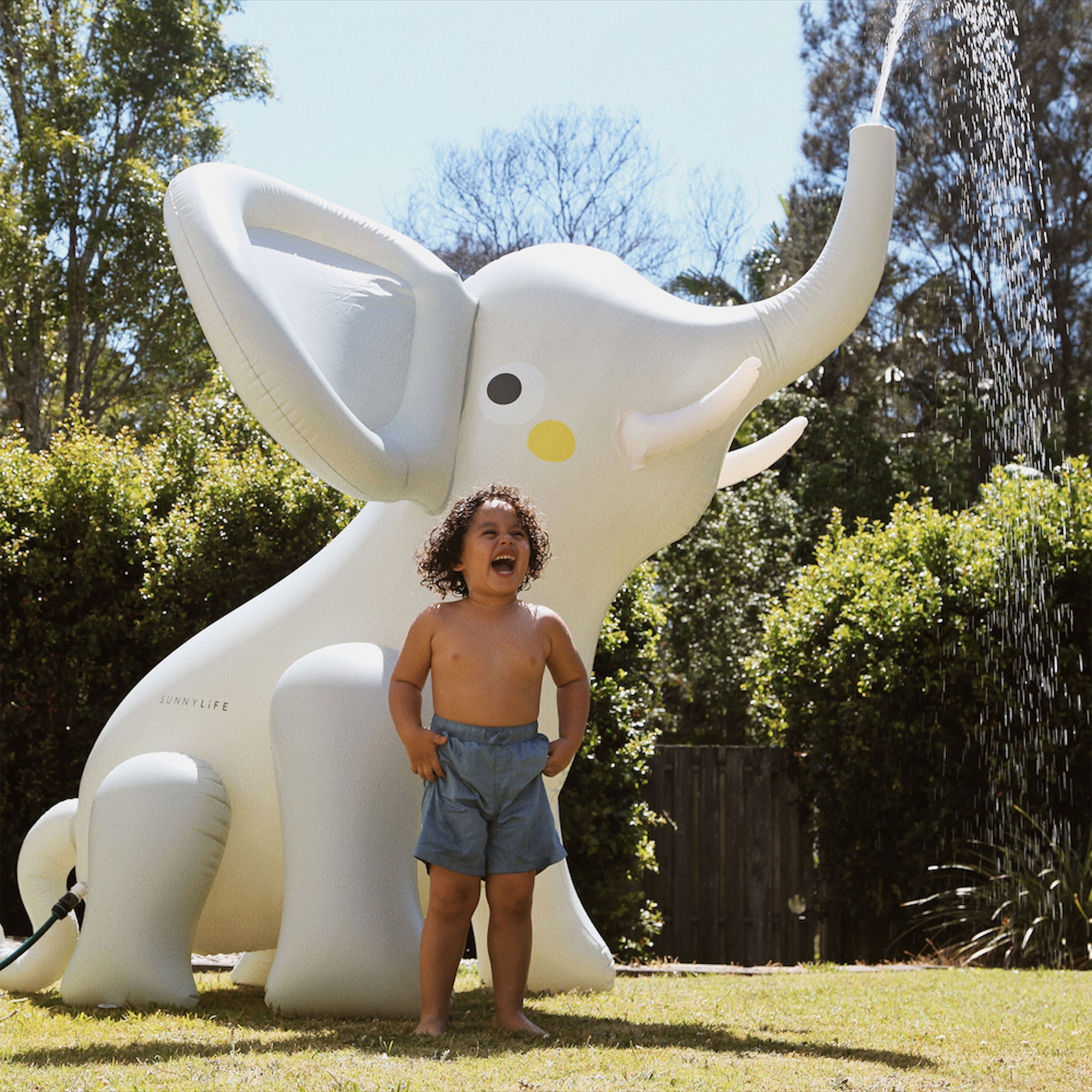 Sunnylife Giant Inflatable Sprinkler - Eli the Elephant
