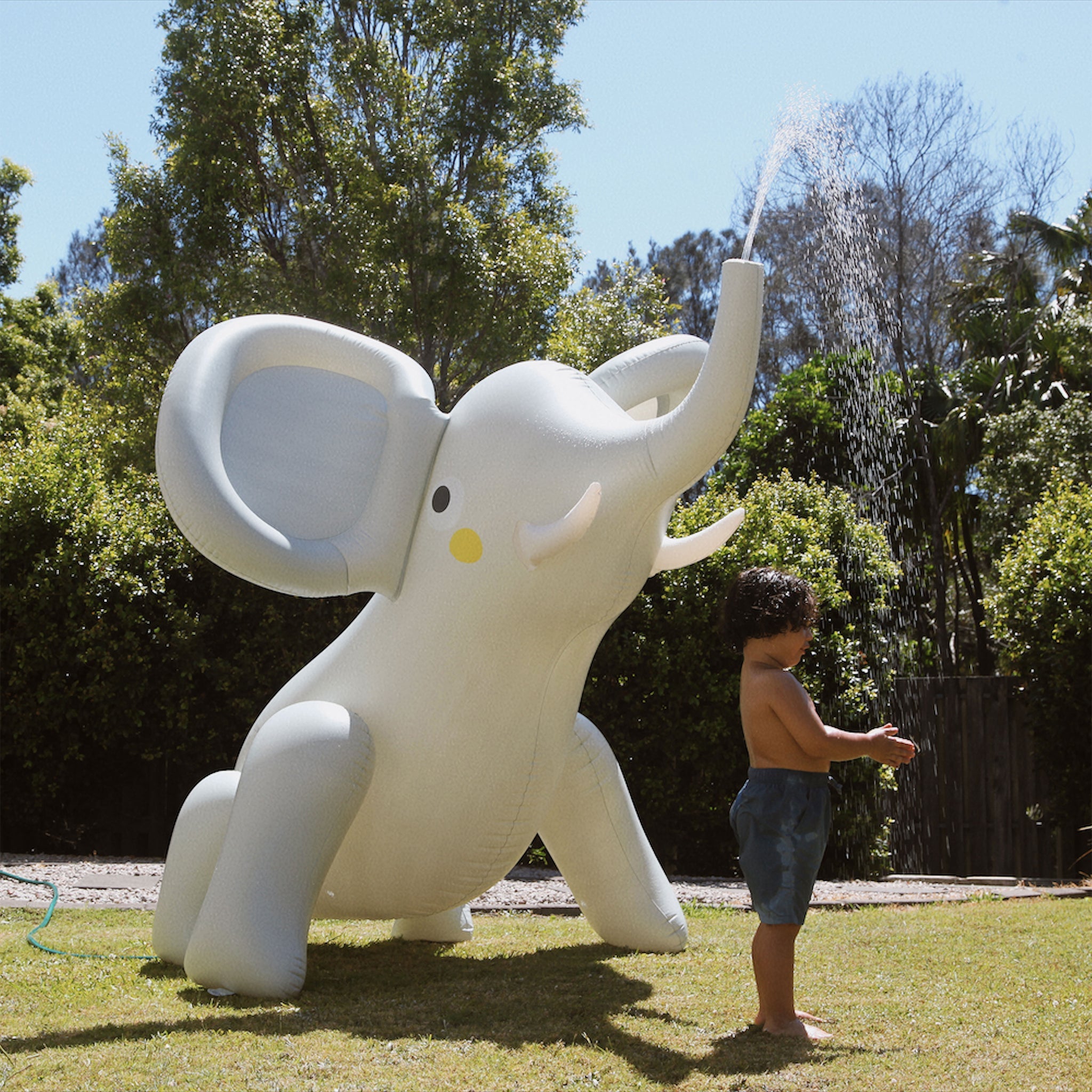 Sunnylife Giant Inflatable Sprinkler - Eli the Elephant