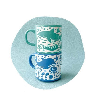 Decole: Marine Mug Dolphins