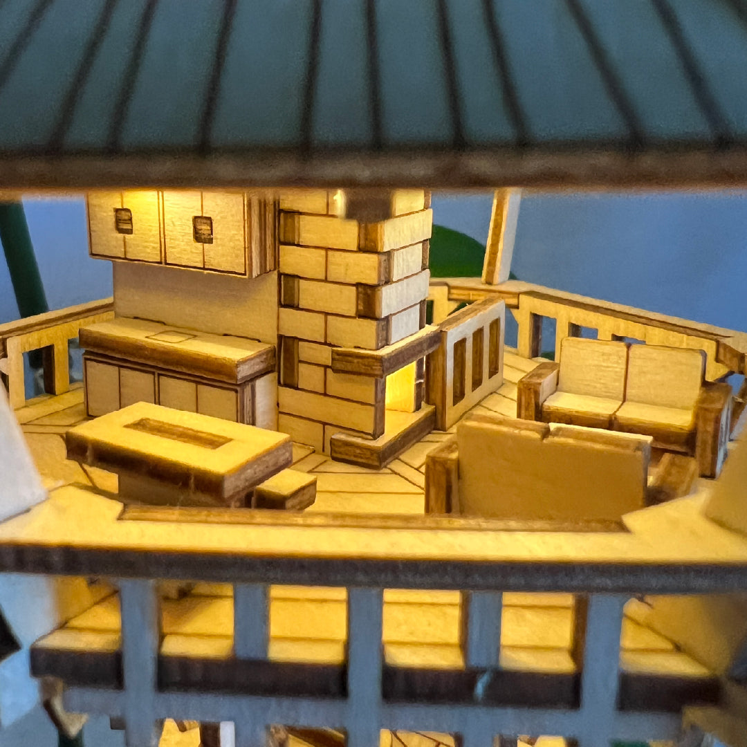 Tiny Treehouses Treetop Hideaway - DIY Miniature Kit
