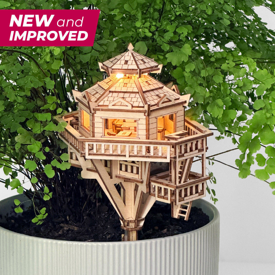 Tiny Treehouses Woodland Outpost - DIY Miniature Kit