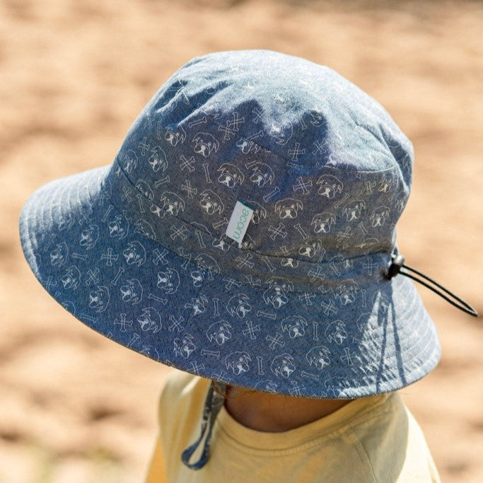 Acorn Kids: Wide Brim Bucket Hat Bulldog Chambray White