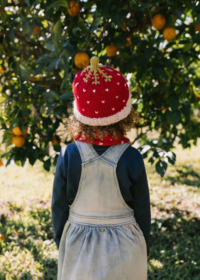 Acorn kids: Strawberry Beanie Red