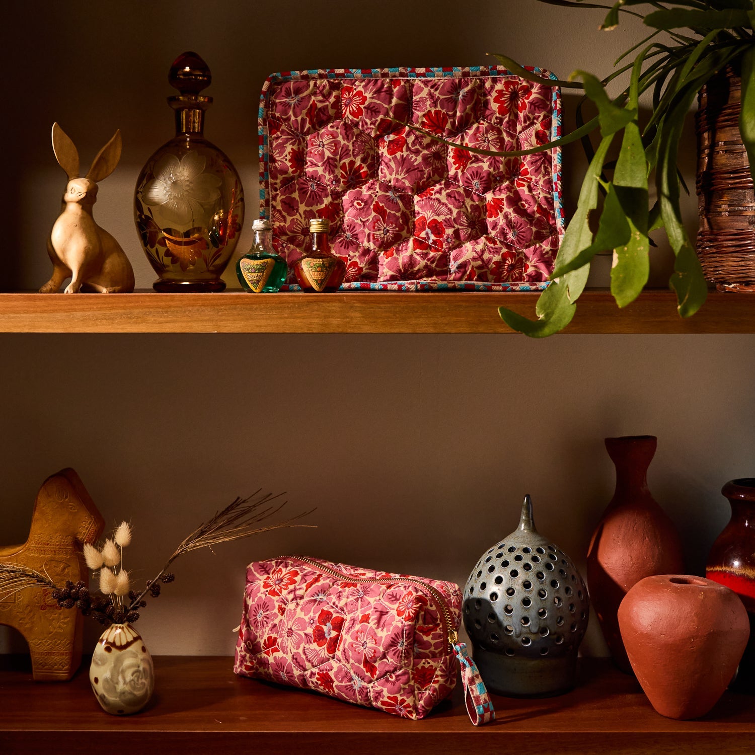 Sage x Clare Magnolia Travel Pouch - Poppy