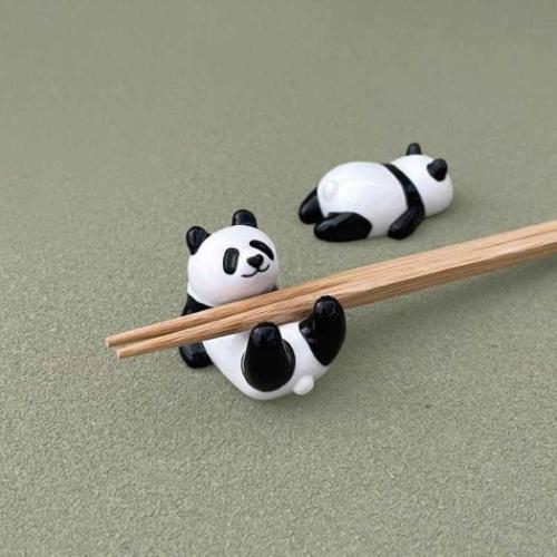 Decole Giant Panda Chopstick Rest - Face Up