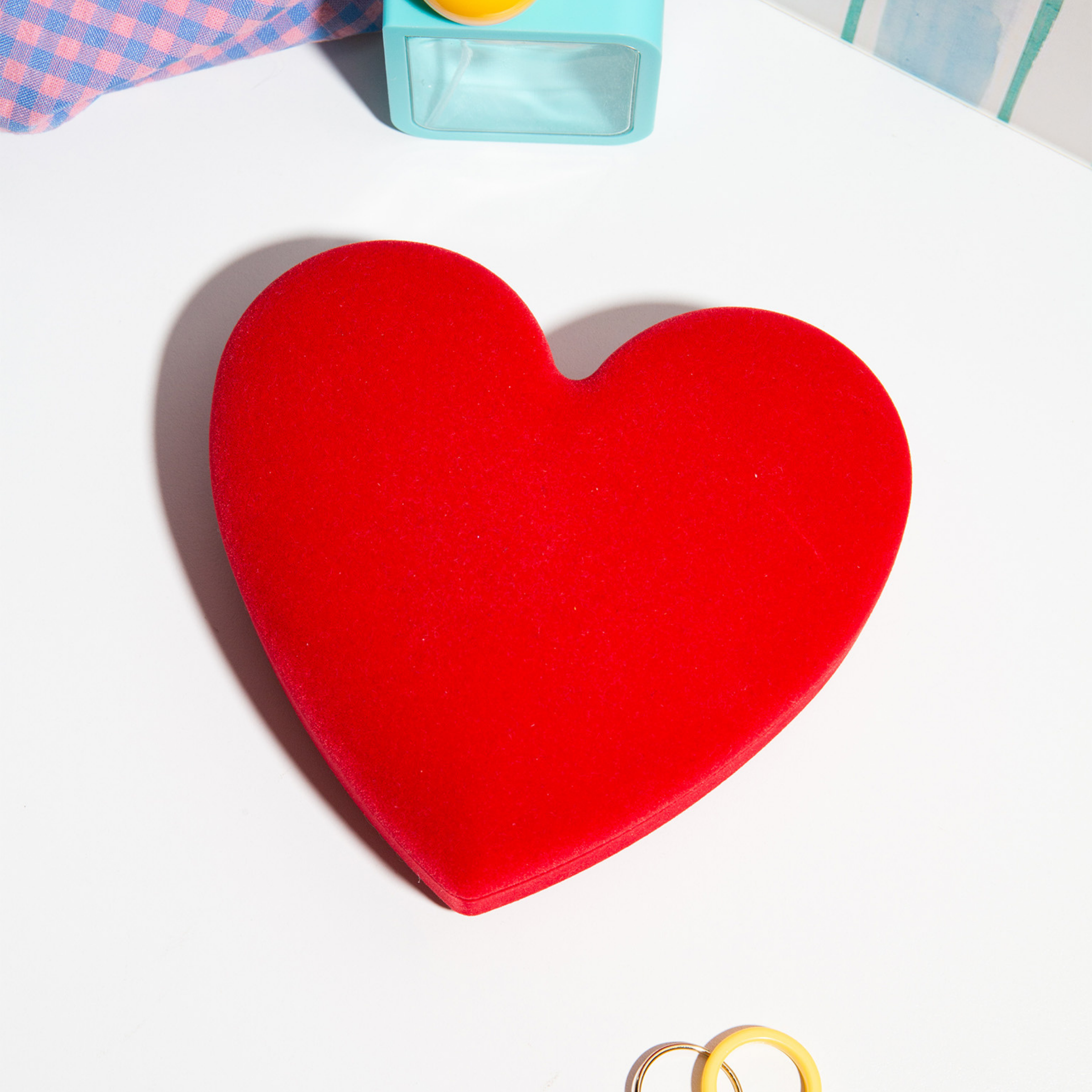 Doiy Love Velvet Storage Box - Red Heart