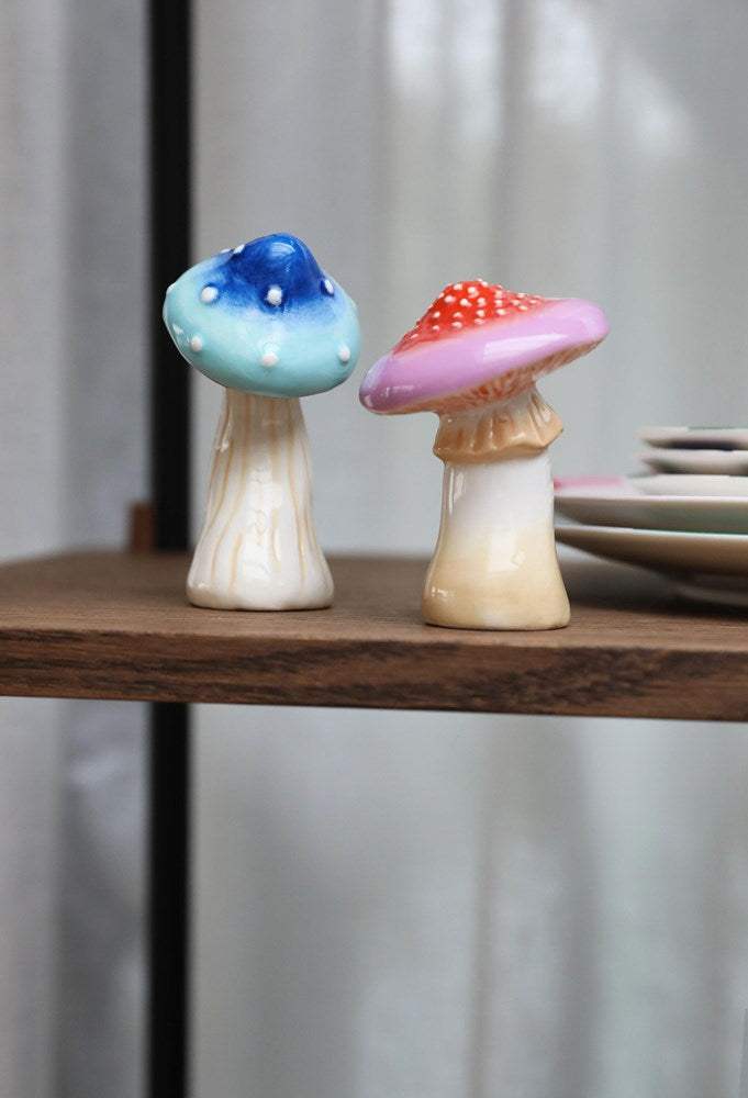 &klevering: Salt & Pepper Magic Mushroom