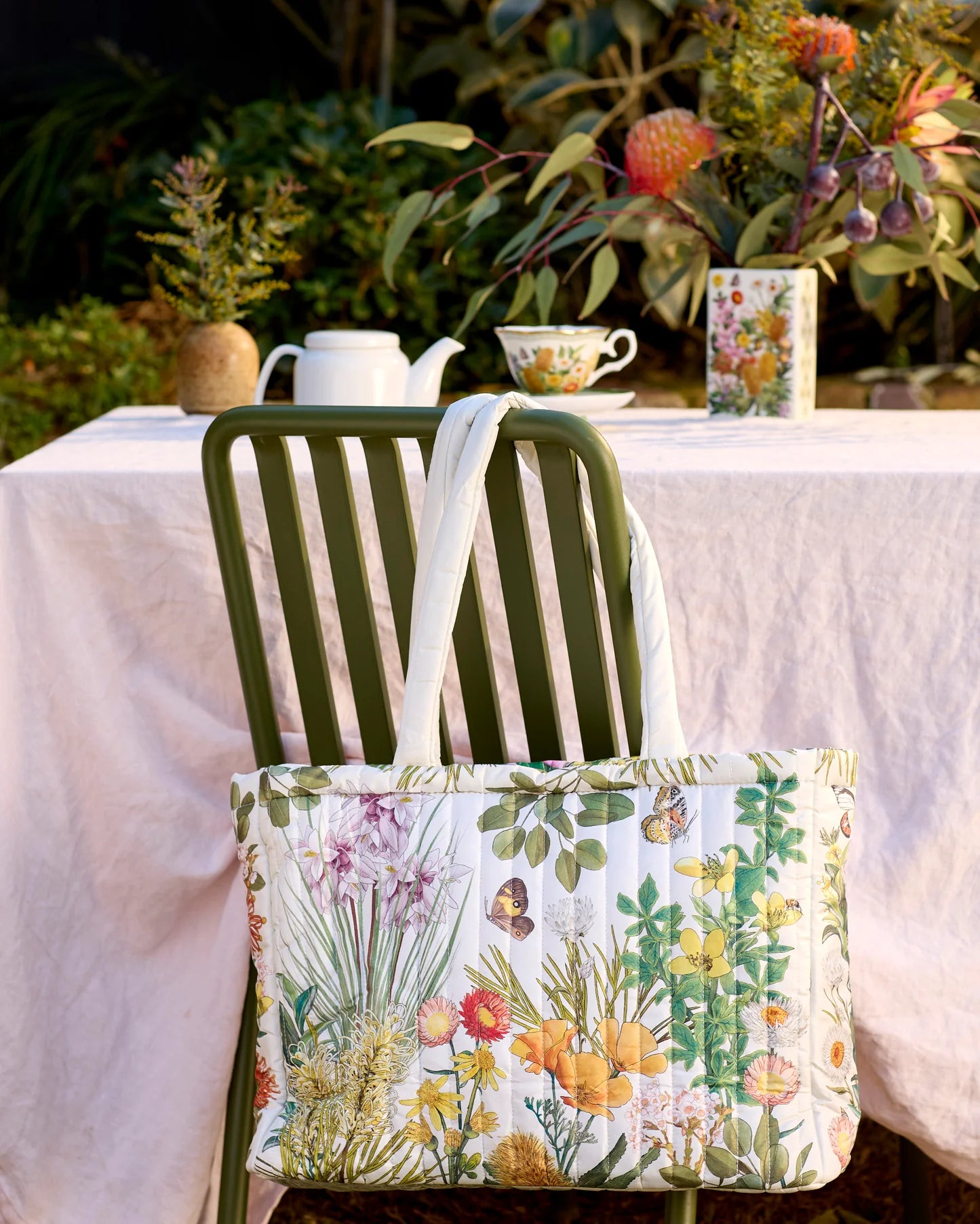 Quilted Comforter Bag Botanical Bloom