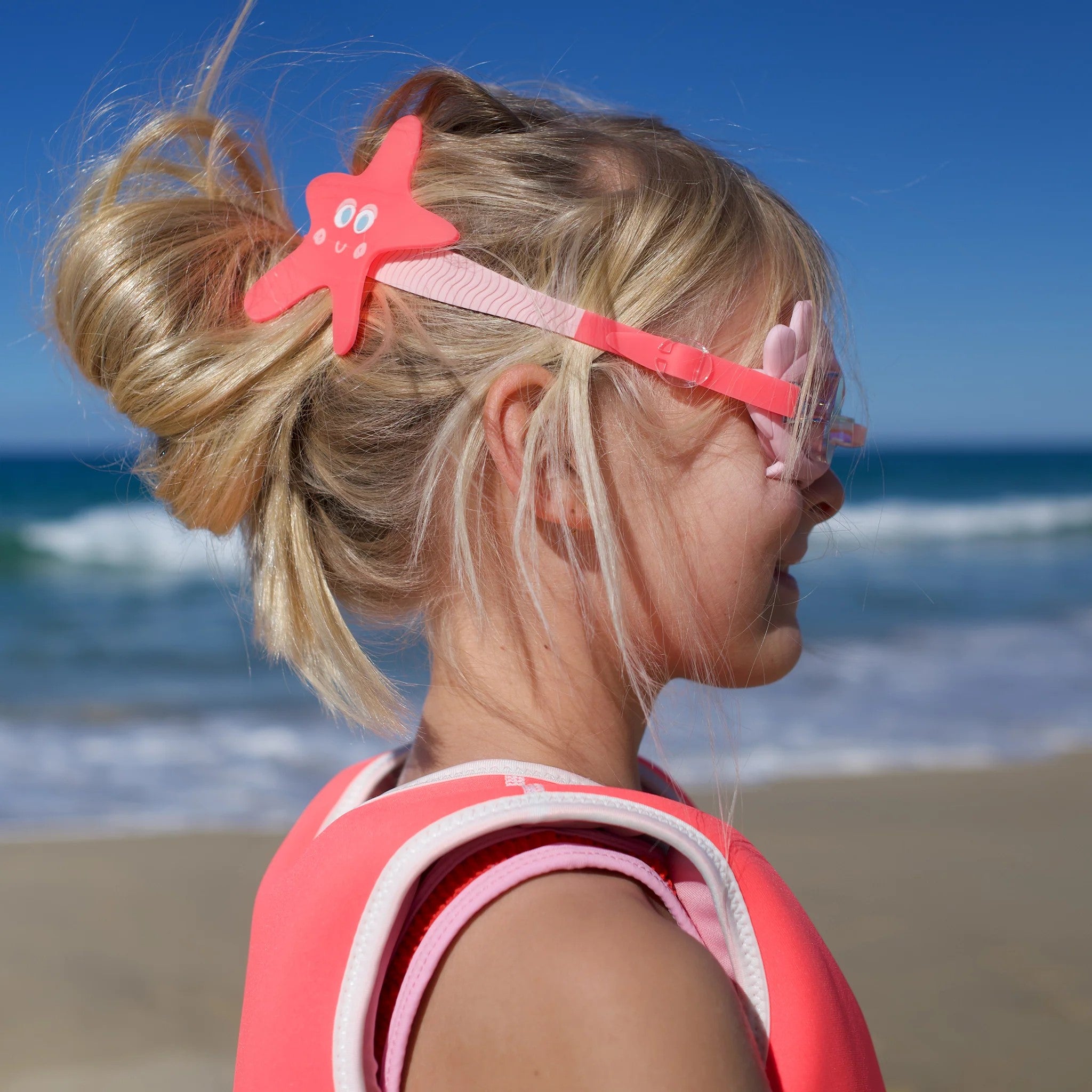 Sunnylife: Mini Swim Goggles Melody the Mermaid Neon Strawberry
