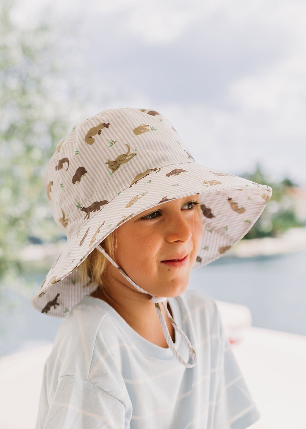 Acorn Outback Pals Wide Brim Bucket Hat
