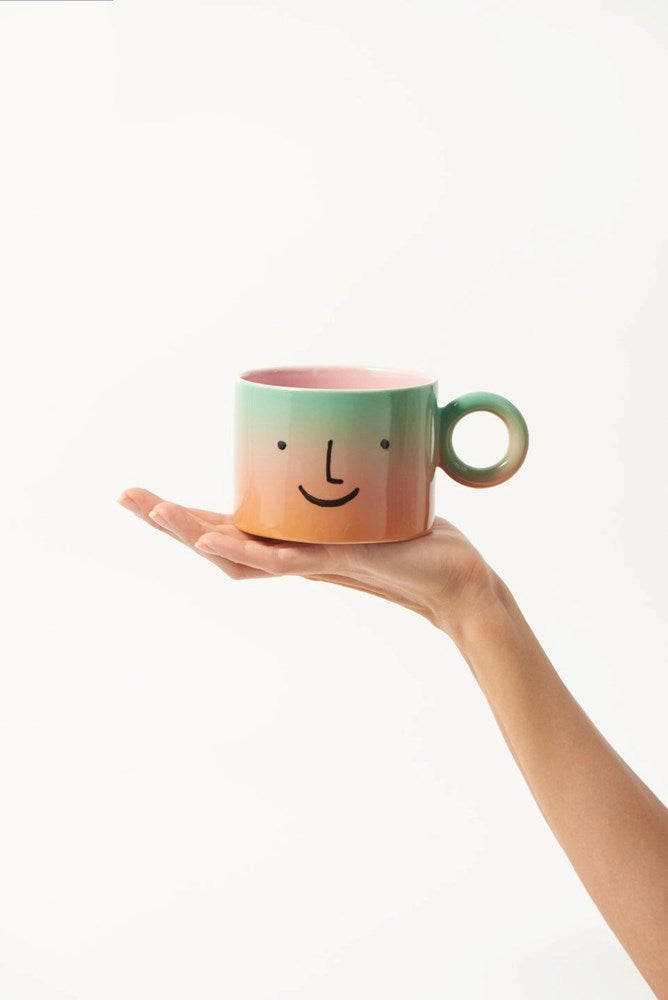 Jones & Co: Smiley Mug Peach