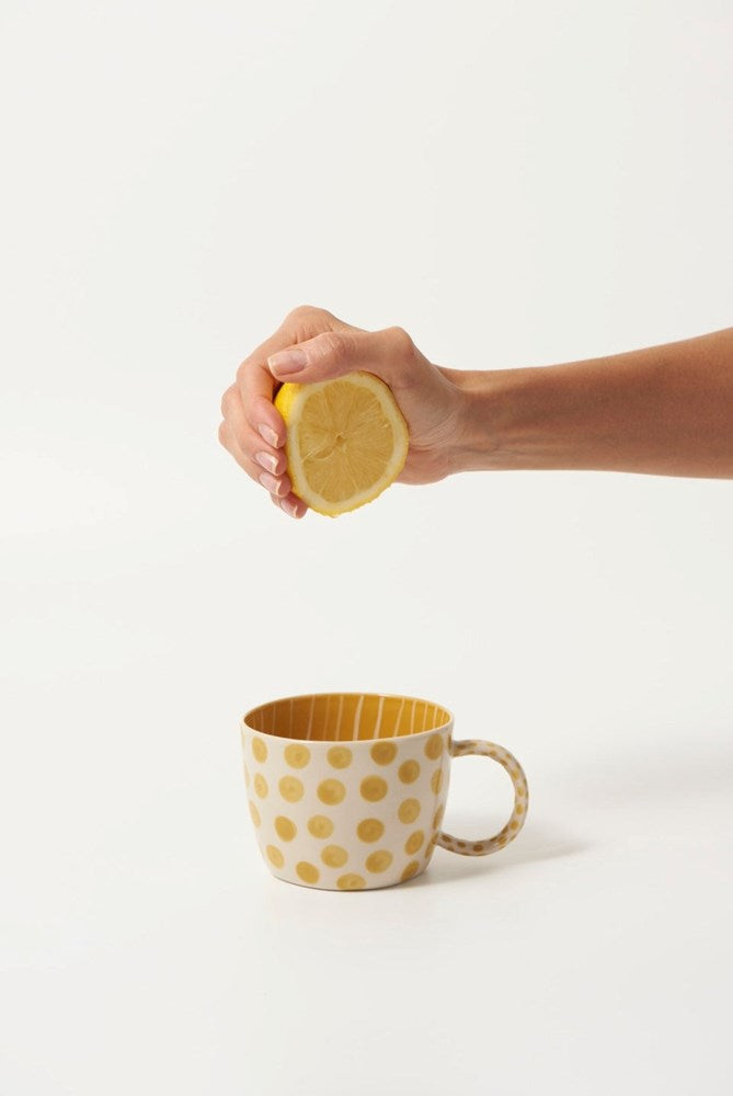 Jones & Co: Chino Mug Mustard Dot