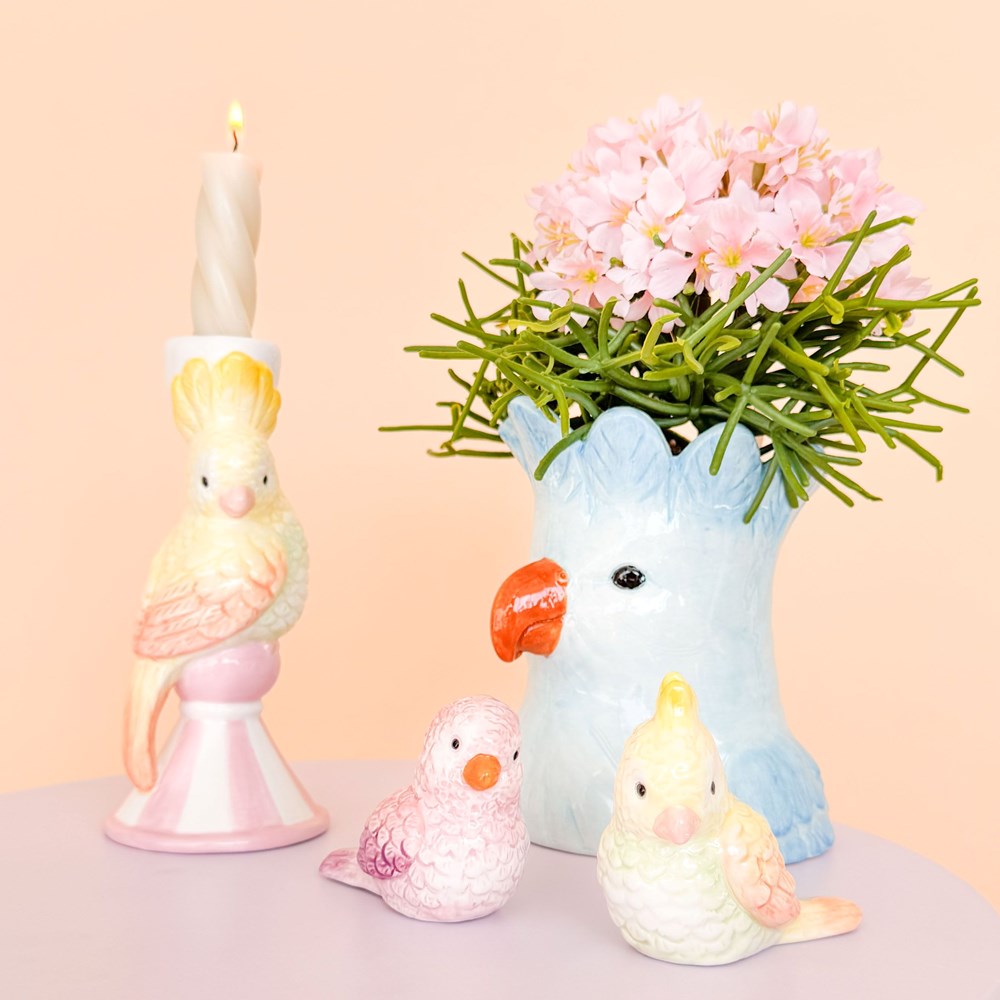 Urban products: Perdy Parrot Planter Blue