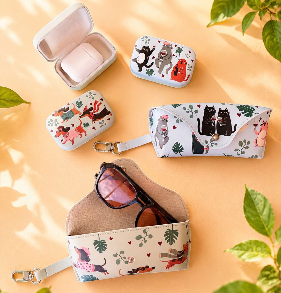 Playful Paws Dog Mini Travel Case Green