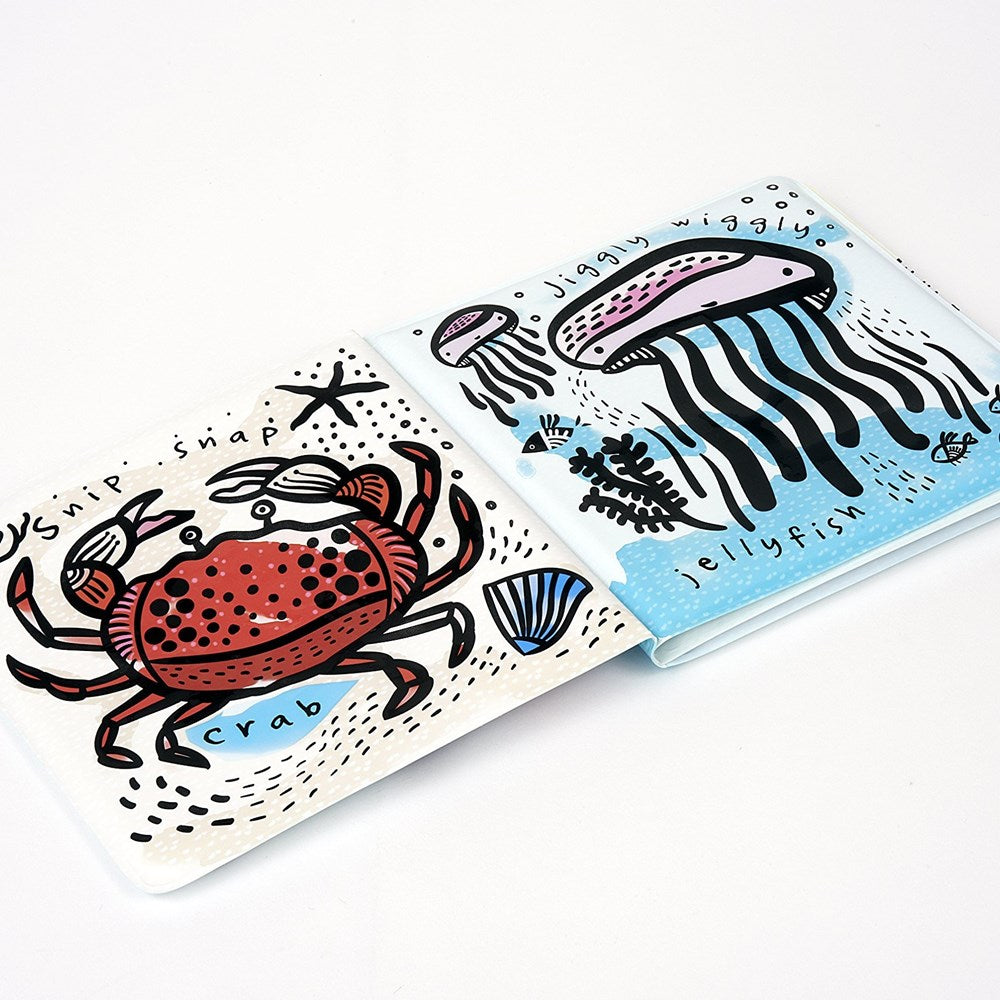 Colour Me: Who's in the Ocean? Bath Book