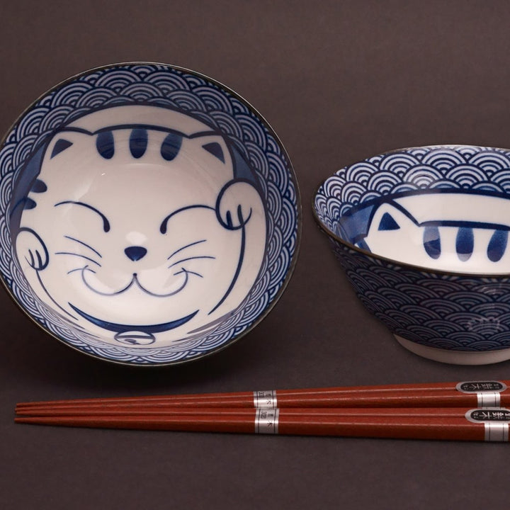 Concept Japan: 2pc Bowl Set with Chopsticks Seikaiha Cat