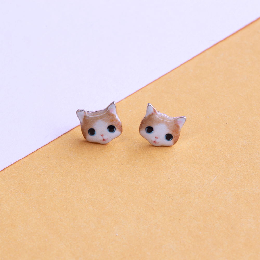 Short Story: Earring Kitten Ginger