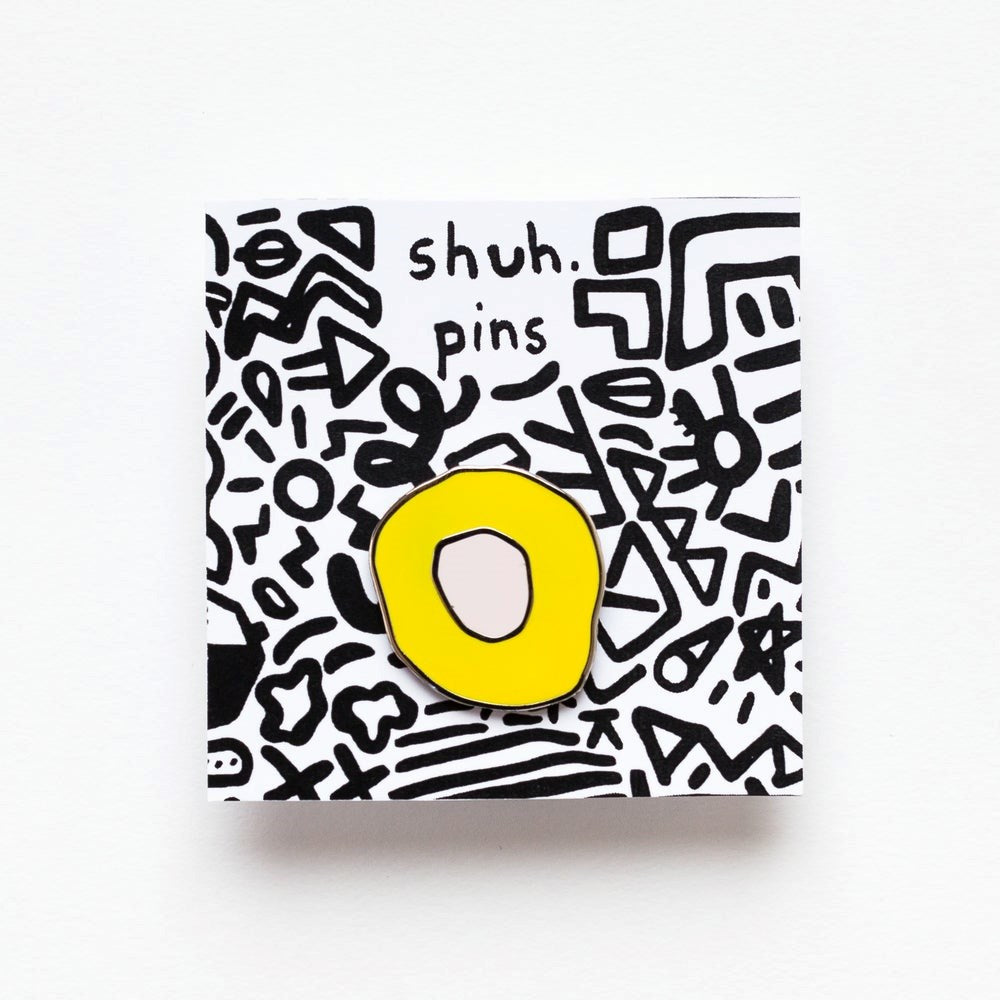Shuh: Enamel Pin Egg Yellow