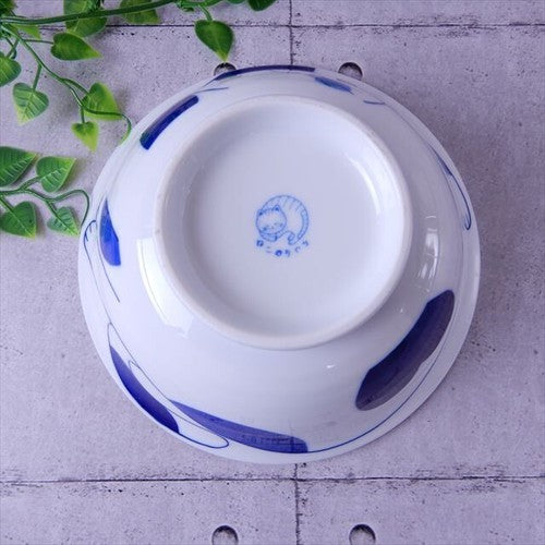 Concept Japan: Large Bowl Heart Cat