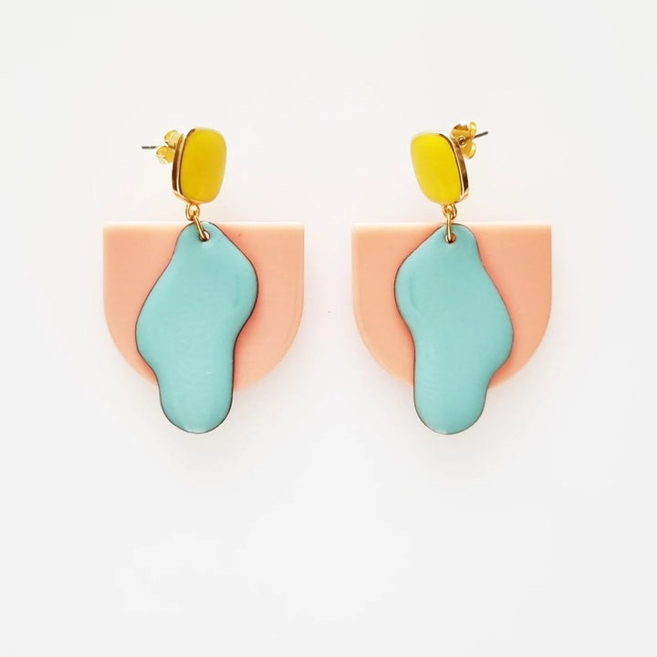 Middle Child: Parlour Earrings Peach