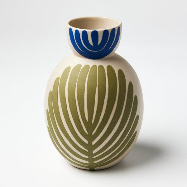 Jones & Co: Happy Vase Round Olive Fan