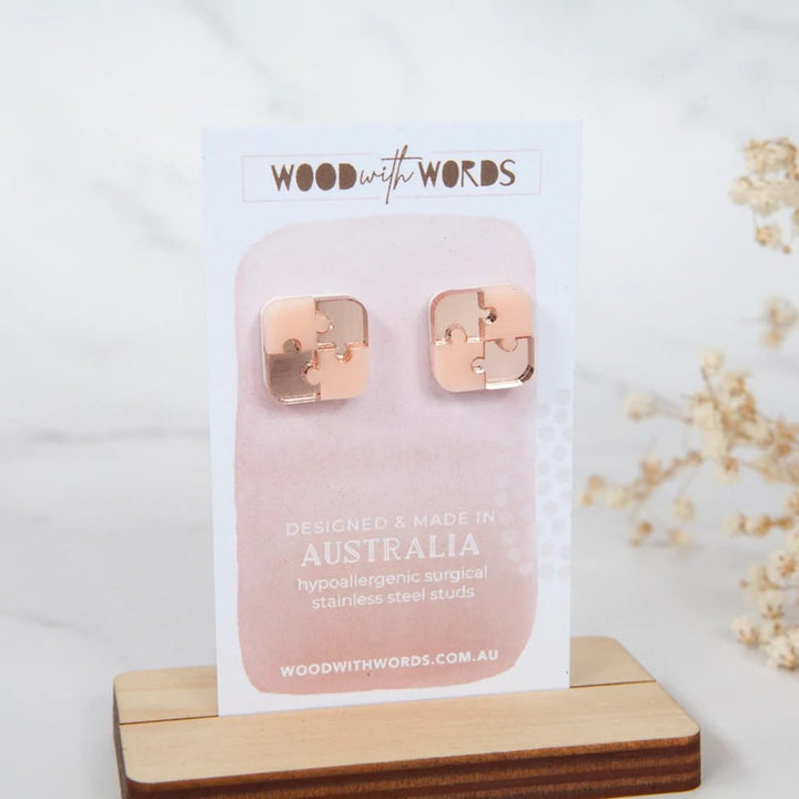 Wood With Words: Acrylic Stud Earrings Jigsaw Puzzle Rose Gold/Pink