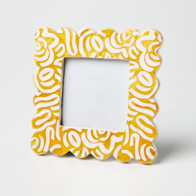 Jones & Co: Yellow Squiggle Frame